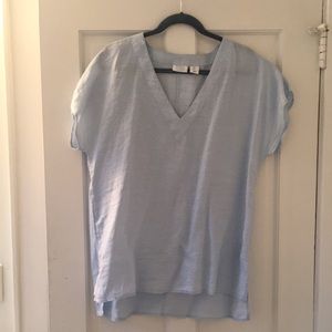 100% linen pale blue short-sleeve top
